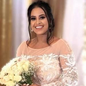 Meet your Posher, Kika